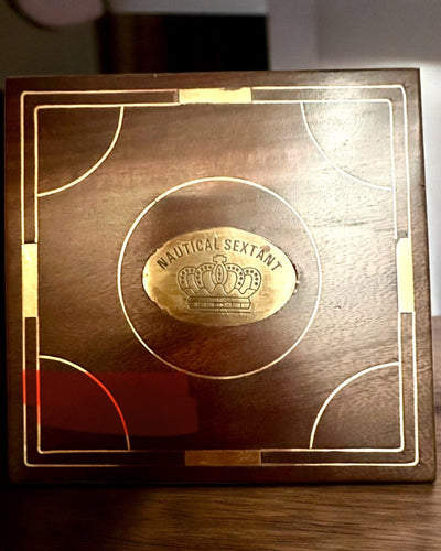 Grande Scatola di Legno per Sestante o Bussola Premium "Mariner's Legacy" con Possibilità di Incisione