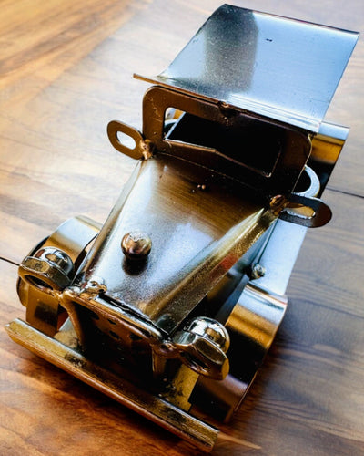 Auto classica retrò, automobile, in ferro - Collezione "Vintage Drive", modello di auto, personalizzazione con incisione per regalo