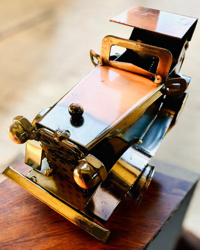 Auto classica retrò, automobile, in ferro - Collezione "Vintage Drive", modello di auto, personalizzazione con incisione per regalo