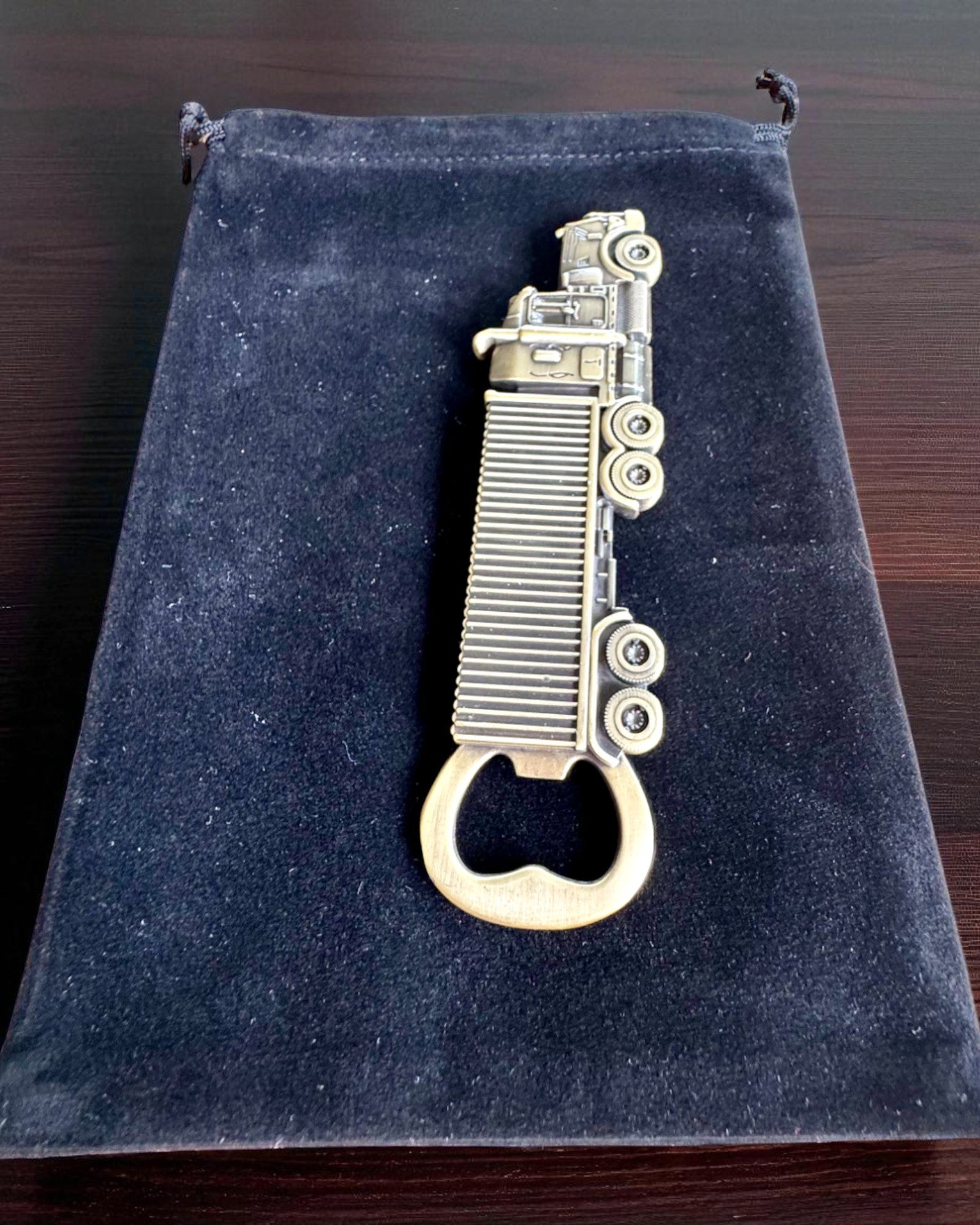 Apribottiglie Vintage Motorizzazione - 3 varianti, personalizzazione con incisione per regalo