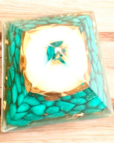 Piramide Energetica orgonite "Armonia del Tormalina"