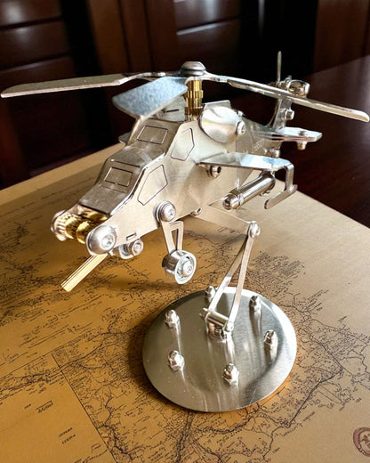 Modello in Metallo di Elicottero "SkyRider" – Supporto da Scrivania Regolabile con Personalizzazione Incisione per Regalo