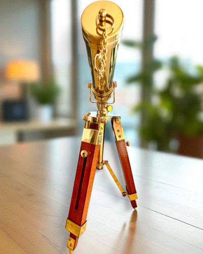Cannocchiale Celestial su supporto in legno 41 cm, possibilità di personalizzazione con incisione come regalo