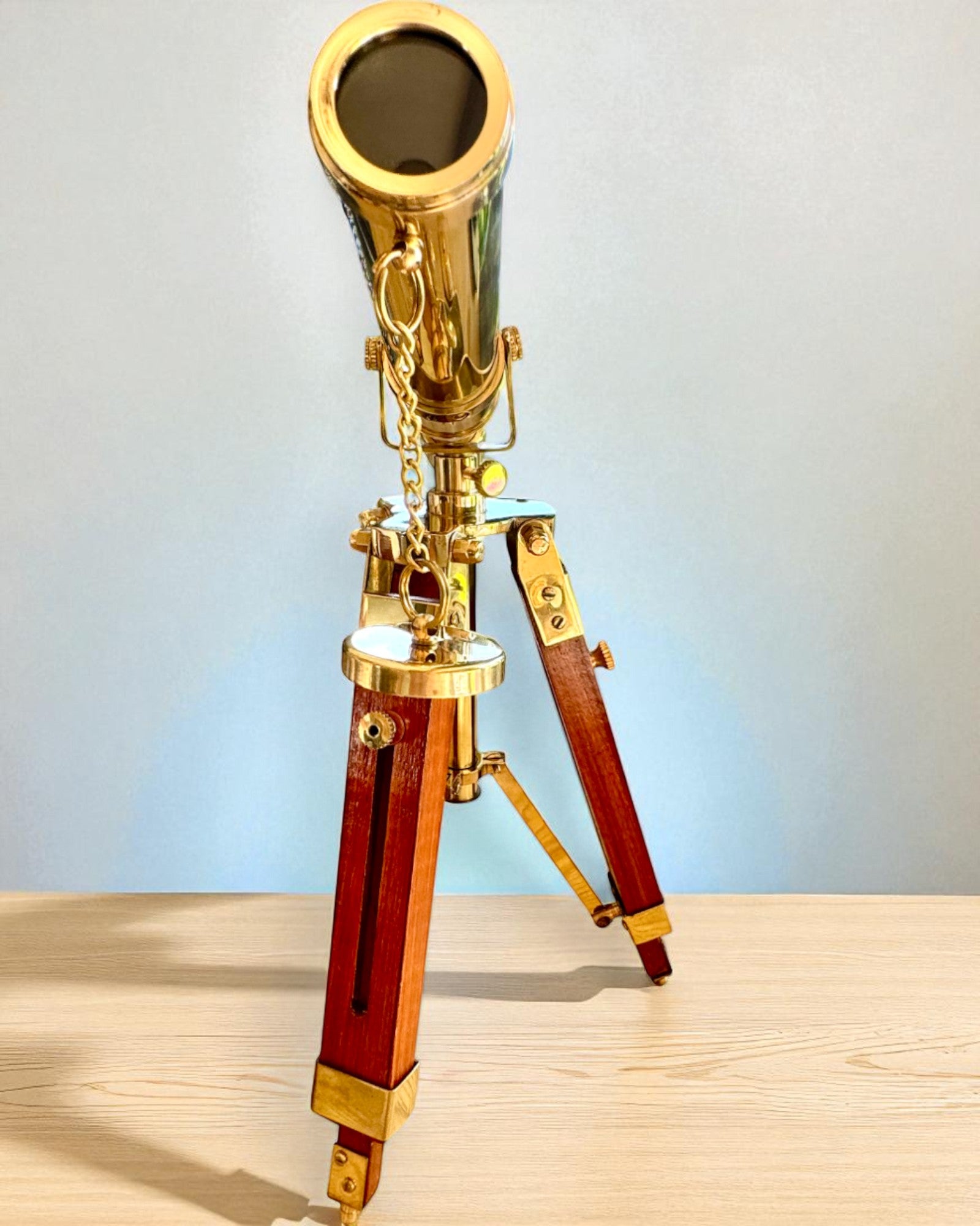Cannocchiale Celestial su supporto in legno 41 cm, possibilità di personalizzazione con incisione come regalo