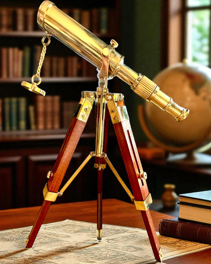 Cannocchiale Celestial su supporto in legno 41 cm, possibilità di personalizzazione con incisione come regalo