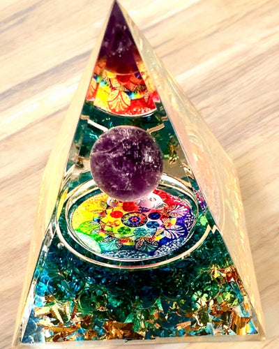 Piramide Energetica orgonite "Mystic Aura"