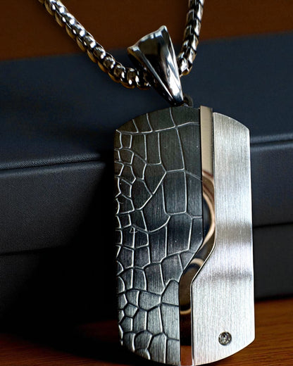 Collana maschile Dog Tag "SteelVision" – acciaio inossidabile, 15 varianti, personalizzazione con incisione