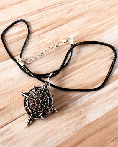 Amuleto Guerriero del Nord - Bussola del Vichingo, possibilità di personalizzazione con incisione per regalo, 2 varianti a scelta