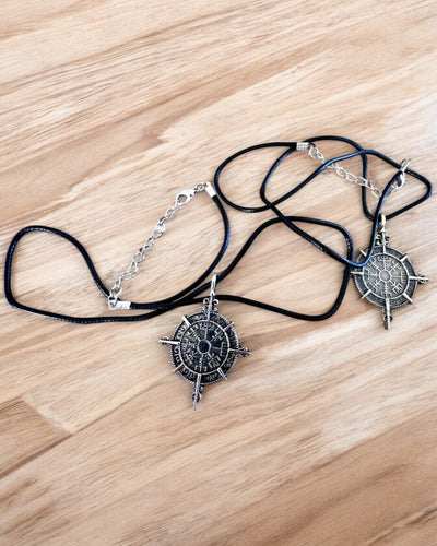 Amuleto Guerriero del Nord - Bussola del Vichingo, possibilità di personalizzazione con incisione per regalo, 2 varianti a scelta