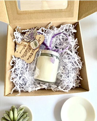 Candela di soia intenzionale Ametista – calma, armonia e purificazione, 250 ml, possibilità di personalizzazione per regalo