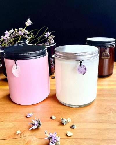 Candela di soia intenzionale Ametista – calma, armonia e purificazione, 250 ml, possibilità di personalizzazione per regalo