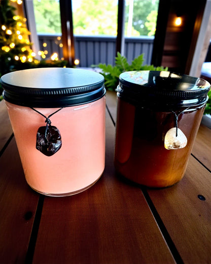 Candela di soia intenzionale 250 ml con pietra naturale – scegli la tua energia: Citrino o Granato, personalizzazione con incisione per regalo