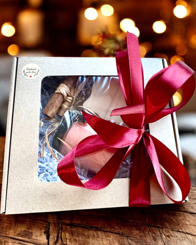 Candela di soia intenzionale 250 ml con pietra naturale – scegli la tua energia: Citrino o Granato, personalizzazione con incisione per regalo