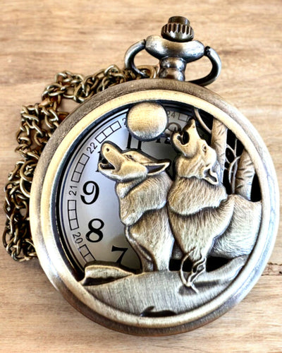 "Luna Wolf" – Orologio da Tasca Elegante con Lupi, possibilità di personalizzazione con incisione per regalo