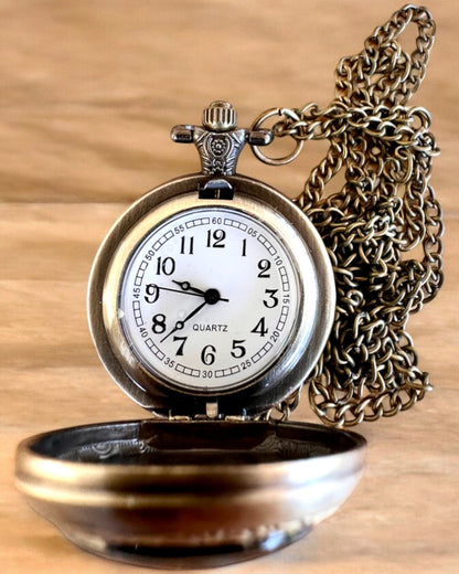 Elegante orologio da tasca "Słoneczna Luminacja" con possibilità di incisione per regalo