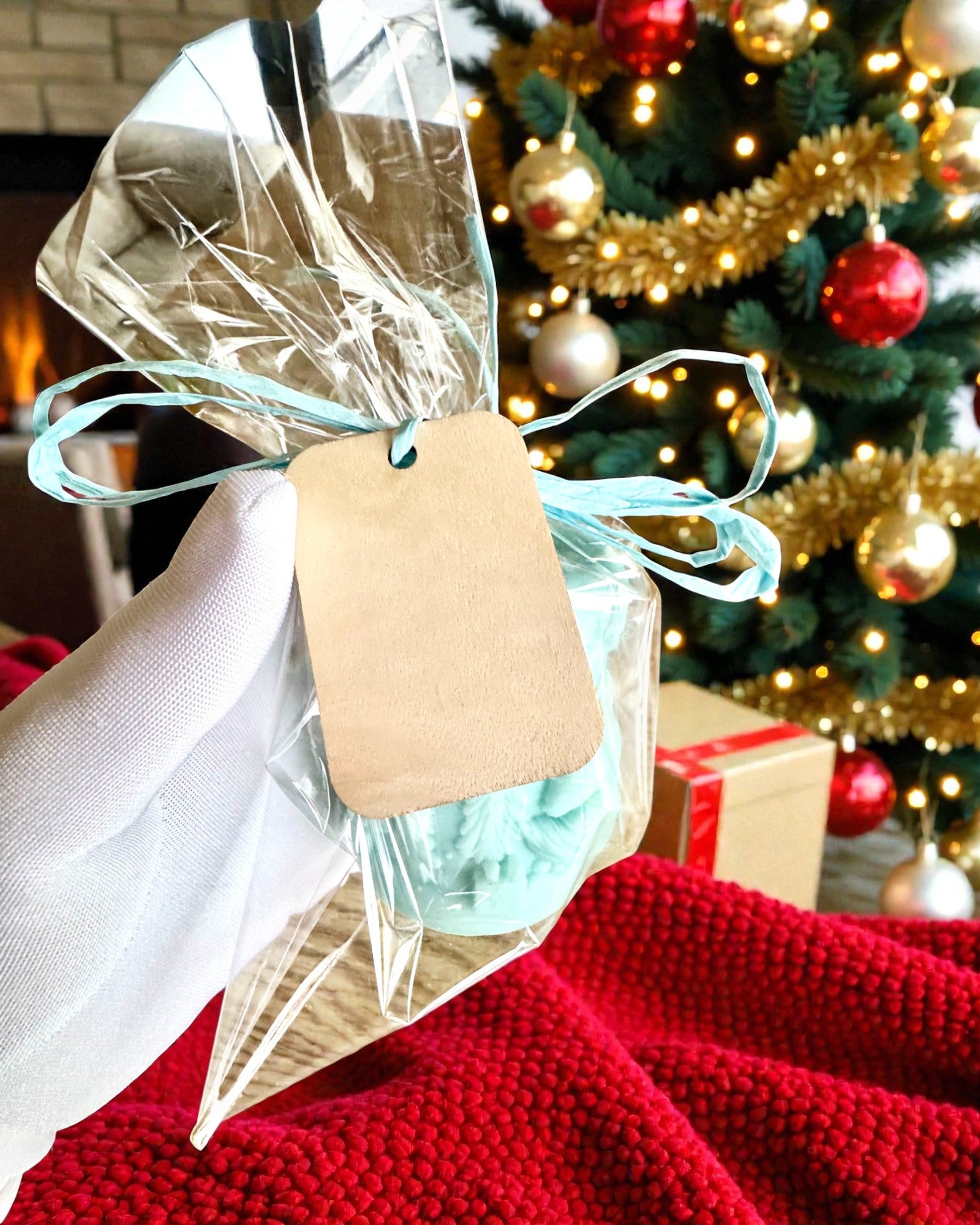 Candela di soia Volpe Invernale, altezza 7,5 cm, candela di soia colata a mano con una dolce volpe addormentata, personalizzabile con incisione sulla targhetta