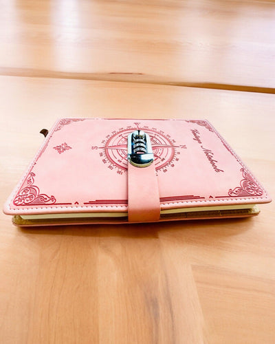 Taccuino Segreto A5 Vintage con Blocco a Codice - Scegli il Tuo Stile, personalizzazione con incisione per regalo