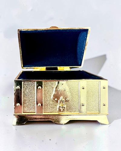 Scrigno del Tesoro Metallico Retrò con Incisione - Scatola Argentata 7x5x5 cm