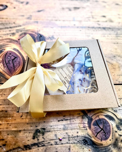 Armadio Pieno di Viaggi – Set Regalo di Targhette di Soia