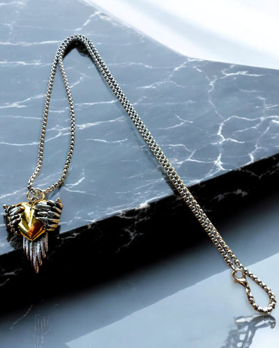 Amuleto Arciere del Cuore – Ali Oscure dell’Amore, possibilità di personalizzazione con incisione come regalo