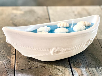 Candela di soia fatta a mano in una barchetta di gesso “Laguna Blu”, senza profumazione, 200 ml