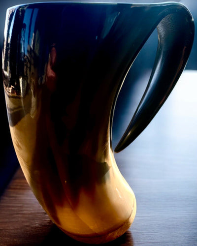 Compatto, 350 ml, Boccale Intagliato Capolavoro con possibilità di personalizzazione con incisione - 2 varianti di colore