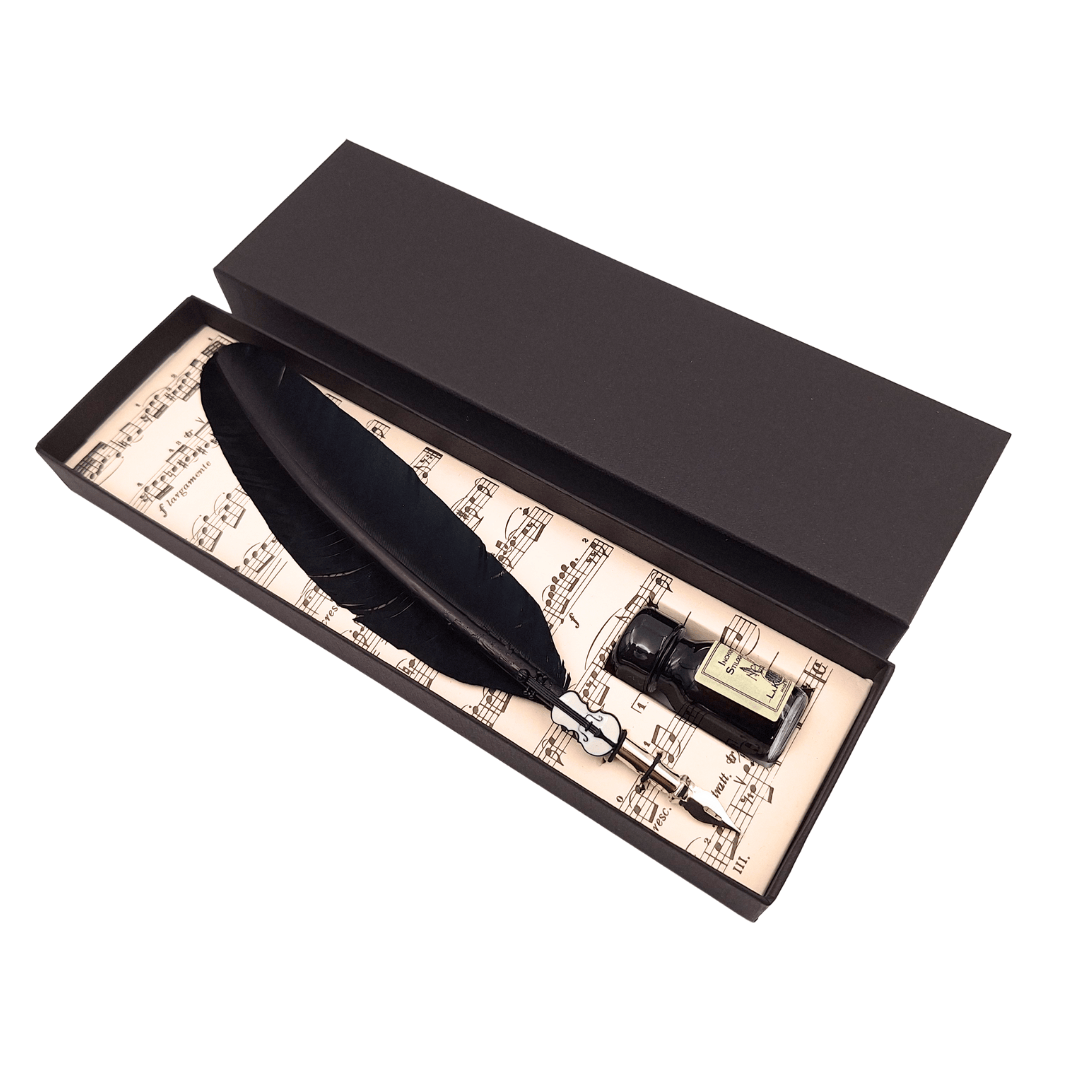 Elegante set da calligrafia con penna d'oca nera con pennino, inchiostro e possibilità di incisione personalizzata