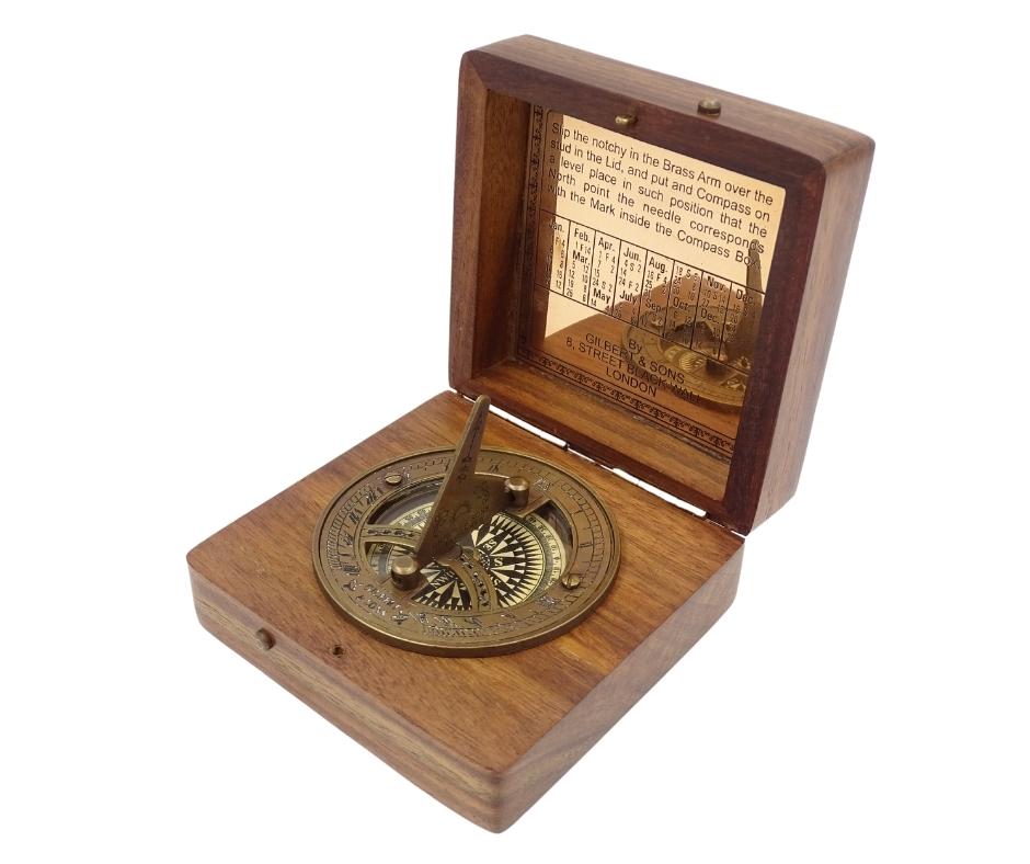 Bussola con Orologio Solare Gilbert in Custodia di Legno con Possibilità di Personalizzazione Incisa