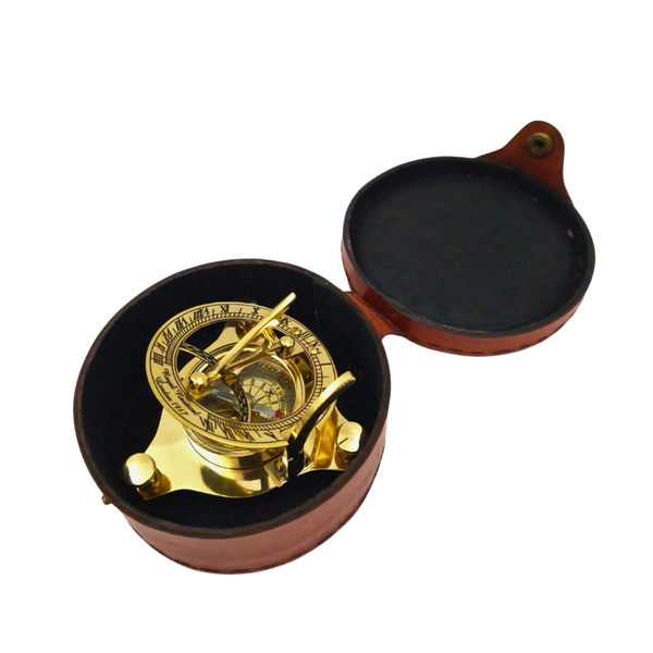Bussola in Ottone con Orologio Solare in Custodia di Pelle con Possibilità di Personalizzazione Incisa