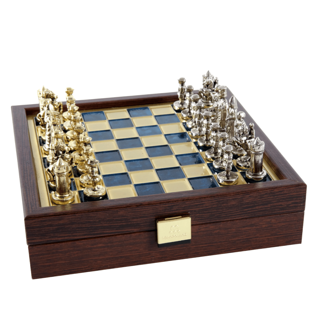 Eleganti scacchi in ottone premium 20x20cm Bisanzio con incisione personalizzata - regalo ideale per scacchisti e appassionati di storia - pezzi realizzati a mano con finitura dorata e argentata