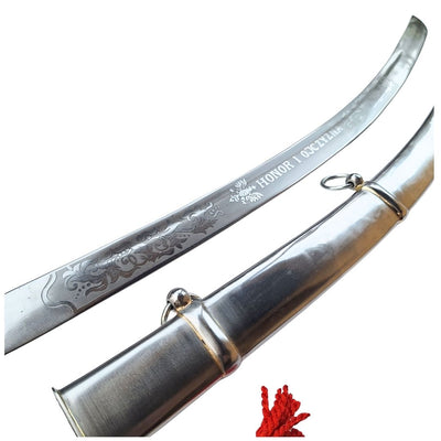 Replica della sciabola di cavalleria «Radziwiłłówka» del 1917 con la scritta «Onore e Patria» – incisione personalizzata, regalo elegante, acciaio non temprato, lunghezza 91 cm
