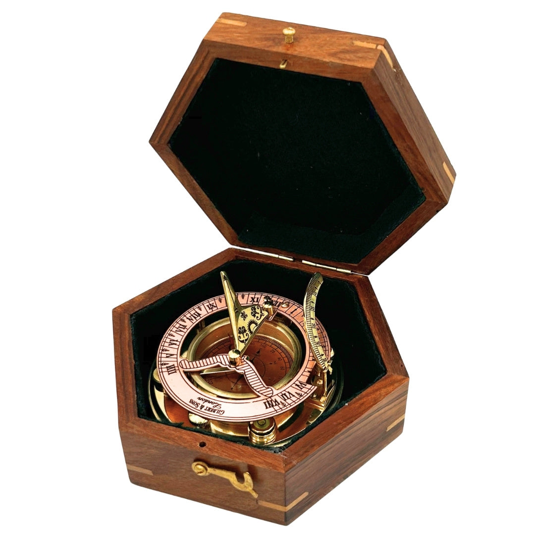 Bussola in ottone con orologio solare in elegante scatola di legno - regalo ideale con possibilità di personalizzazione tramite incisione - stile retrò, lavorazione classica, alta qualità