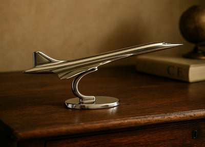 Modello metallico di aereo Concorde color argento con possibilità di personalizzazione tramite incisione