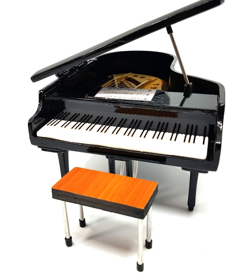 Mini Pianoforte con possibilità di personalizzazione incisa, nero, fatto a mano in balsa, scala 1:10, ideale come regalo per pianisti e amanti della musica, altezza 8 cm
