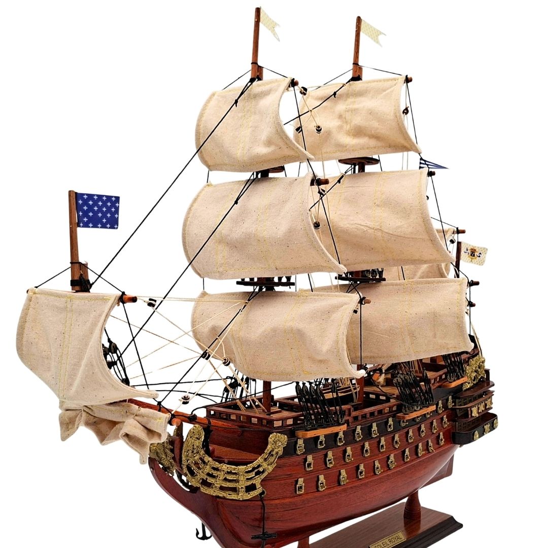 Modello assemblato del veliero Soleil Royal da 46 cm - Realizzato a mano in legno esotico con possibilità di personalizzazione tramite incisione