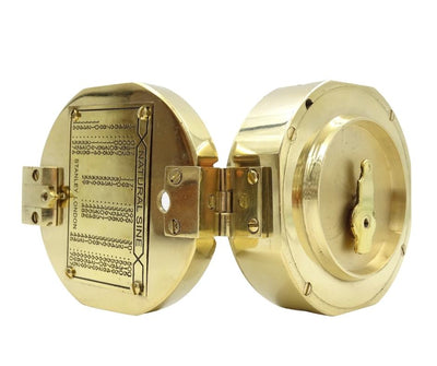 Bussola in ottone Brunton CB5 in scatola di legno con possibilità di personalizzazione tramite incisione