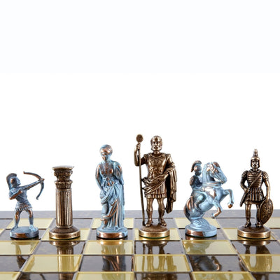 Scacchi in ottone Arcieri 44x44 cm con possibilità di personalizzazione tramite incisione - Regalo di lusso per appassionati di mitologia e strategia, pezzi fatti a mano di alta qualità