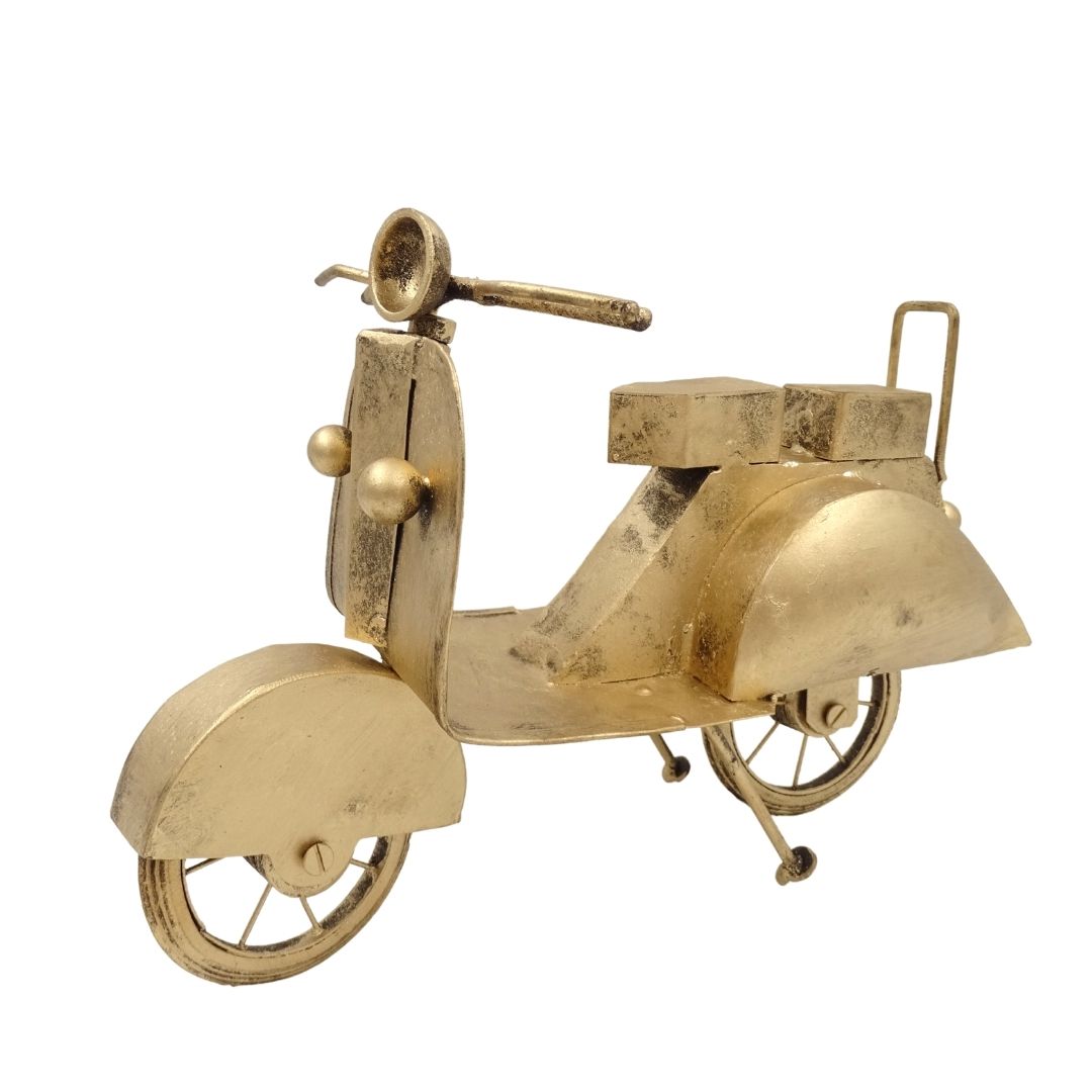 Modello di Scooter Retrò in Metallo NC2860 Colore Ottone Antico con Possibilità di Incisione Personalizzata