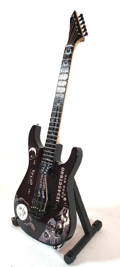 Mini chitarra da collezione Metallica
