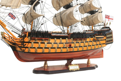 Modello assemblato del veliero HMS Victory da 80 cm con possibilità di personalizzazione tramite incisione - Decorazione esclusiva da regalare, realizzata a mano in legno esotico, alta qualità e cura dei dettagli