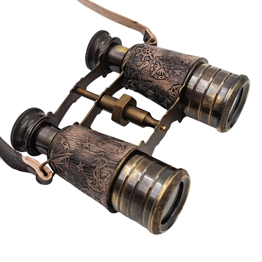 Binocolo in ottone retrò in custodia di pelle con possibilità di personalizzazione tramite incisione