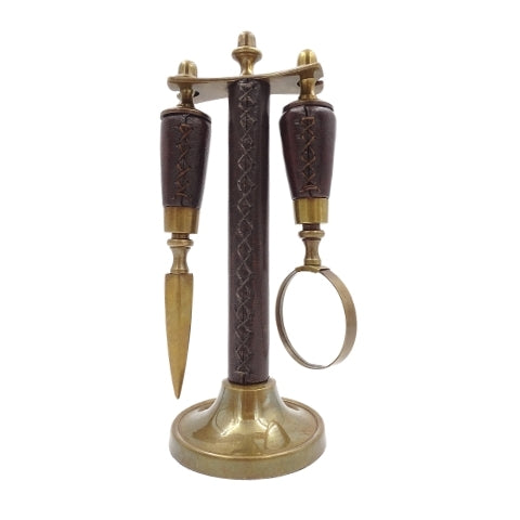 Set da scrivania con lente d'ingrandimento e taglierina MIS-0742 con possibilità di personalizzazione tramite incisione, elegante rivestimento in pelle, ideale come regalo, dimensioni: 18 x 7,5 x 3,5 cm (lente), 18 x 3,5 x 3,5 cm (taglierina)