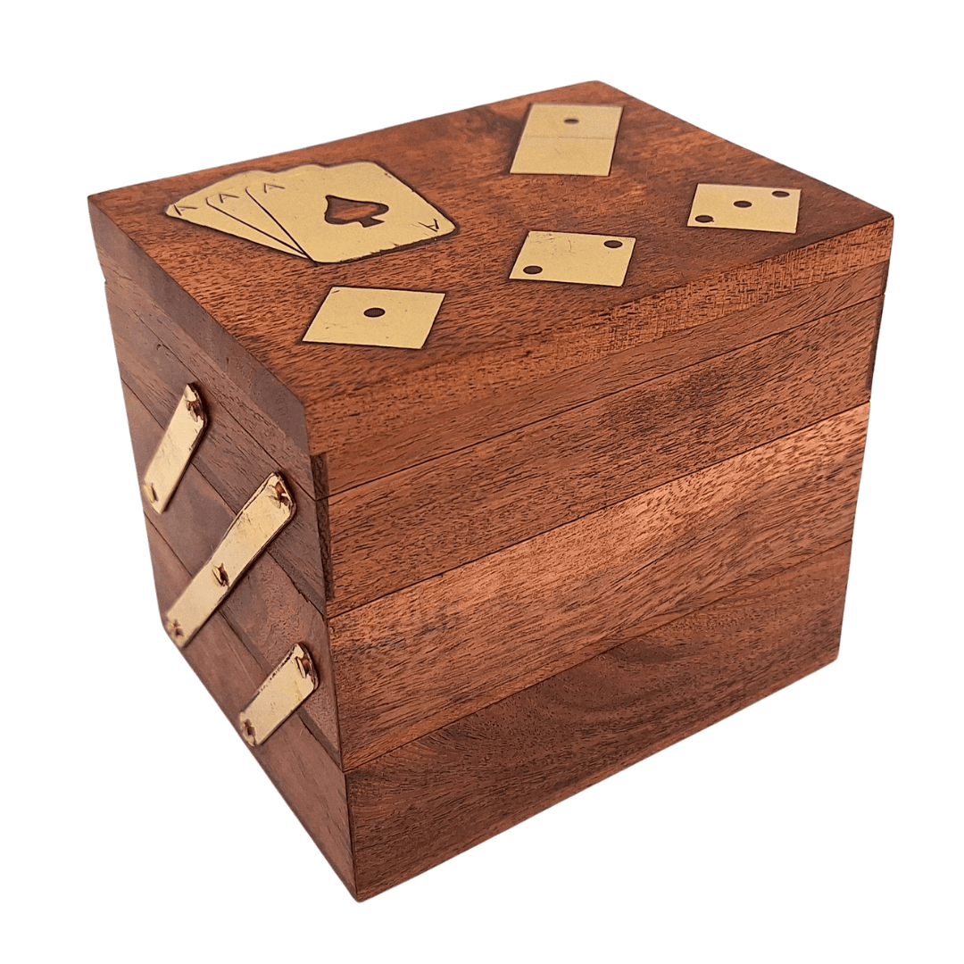 Elegante set di giochi 3 in 1 con incisione personalizzata - carte, dadi, domino in scatola di legno con decorazioni in ottone - regalo ideale per appassionati di giochi - dimensioni 12 x 9,5 x 10,5 cm