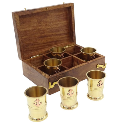Set di 6 Bicchierini in Metallo con Ancora in Scatola di Legno - Ideale come Regalo con Possibilità di Personalizzazione Incisa - Ottone Dorato, Capacità 50 ml, Design Elegante per Amanti della Nautica
