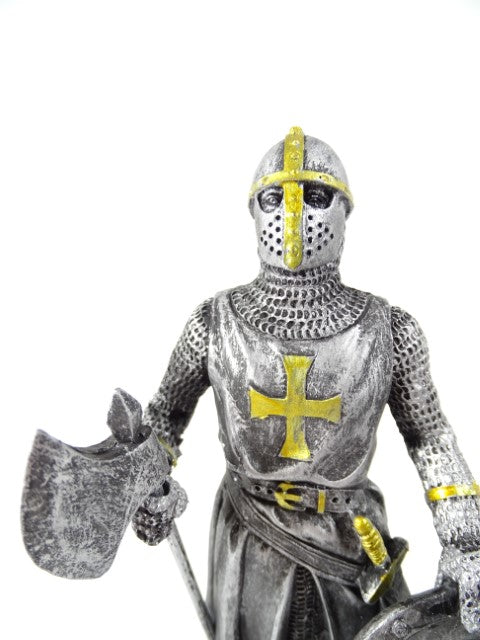 Statuetta di cavaliere crociato 18 cm con possibilità di personalizzazione tramite incisione