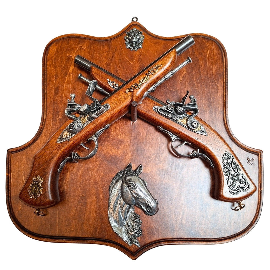 Replica di Pistole a Pietra su Supporto in Legno con Possibilità di Incisione Personalizzata – Regalo Ideale per Amanti della Storia e Collezionisti – Alta Qualità, Struttura Solida, Design Elegante 45x44 cm