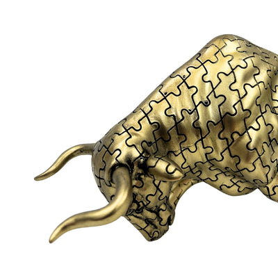 Statuetta decorativa Toro dorato con possibilità di incisione - elegante simbolo di forza e ricchezza, 33,3 cm, polyresina