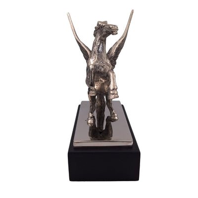 Statua Decorativa Pegaso in Alluminio su Base in Acciaio e Legno, Incisione Personalizzata, Regalo Elegante per Amanti della Mitologia Greca, Altezza 36 cm, Colore Argento con Base Nera
