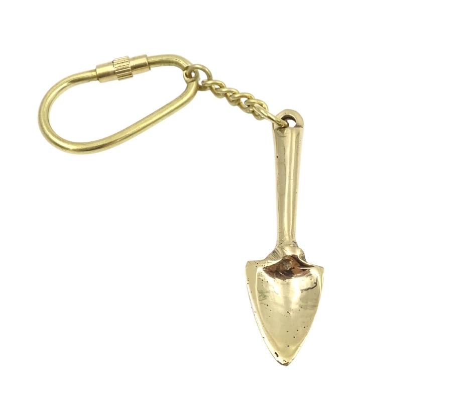 Portachiavi in ottone Vanga Regalo per giardiniere - KRT28
