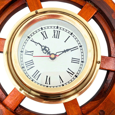 Orologio Marinaro in Ruota del Timone di Legno con Ottone